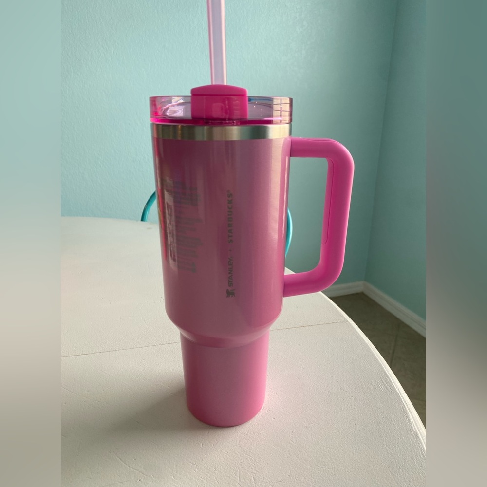 Pink Stanley x Starbucks Winter Pink
